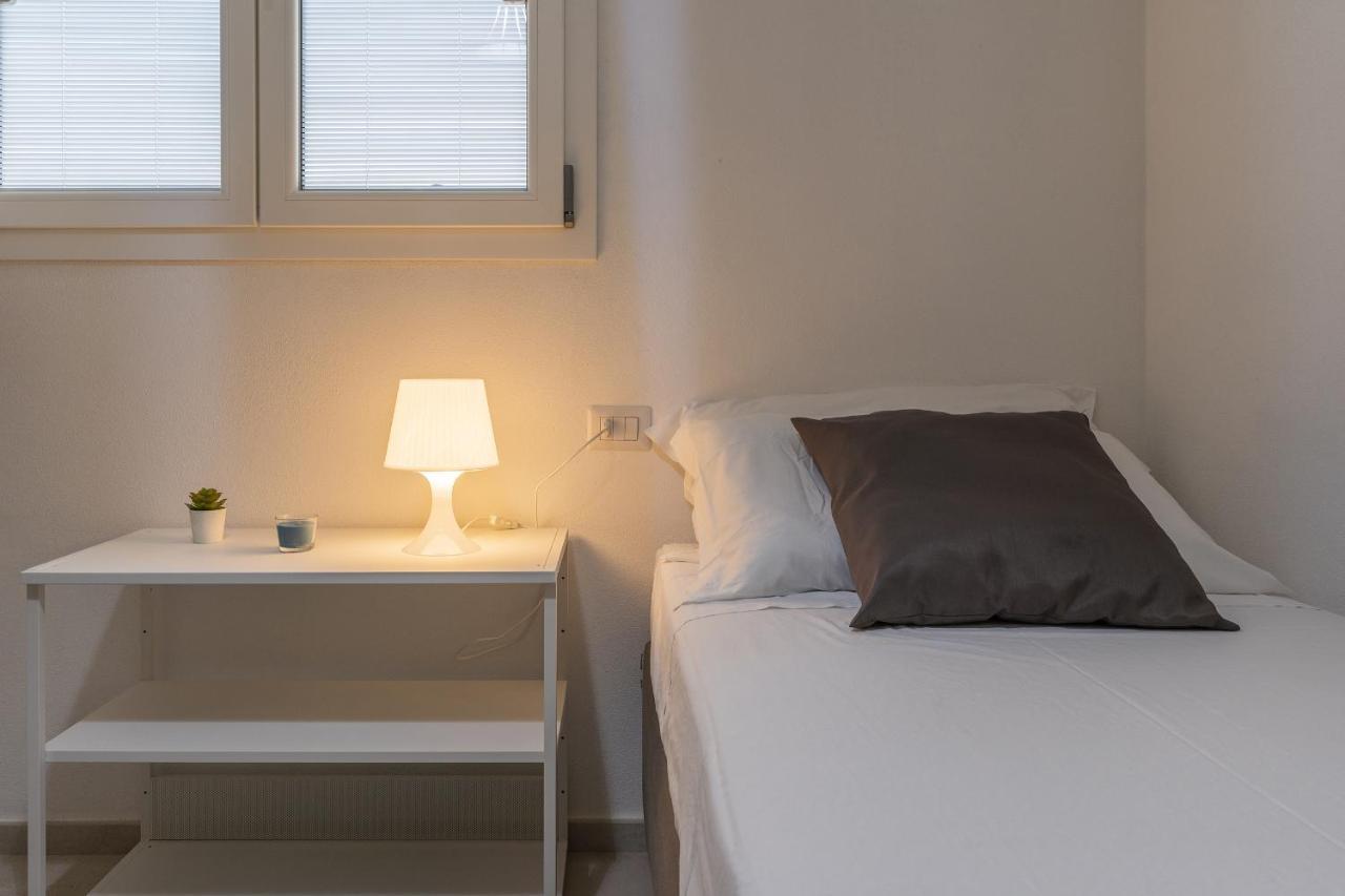 Villa Elena - Affitti Brevi Italia 阿尔巴塔克斯 外观 照片